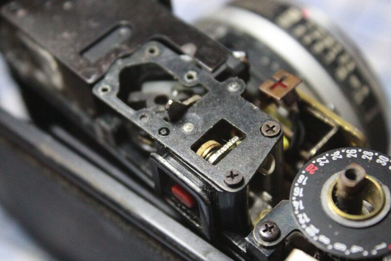 File:Hot shoe bracket.jpg