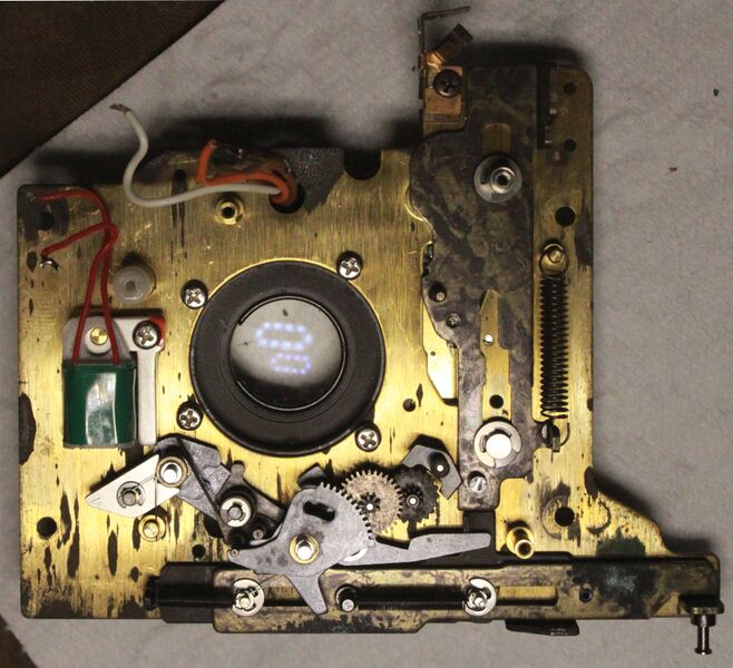 File:Shutter geartrain.jpg